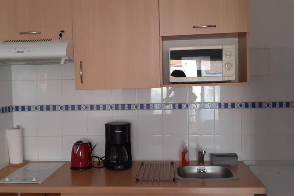 베지에 Agreable Logement Proche De La Gare Et Du Polygone 아파트 외부 사진